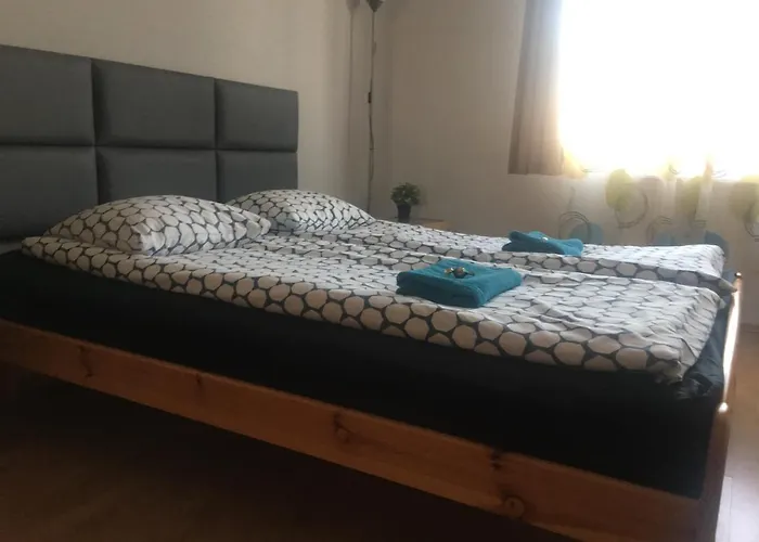 Livingroom_wroc_mosiezna Apartment *